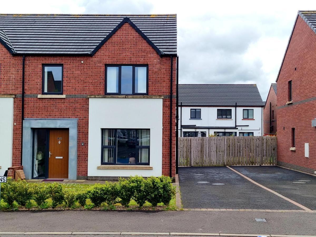 Modern 3 Bedroom Semi Detached Home Limavady Dış mekan fotoğraf